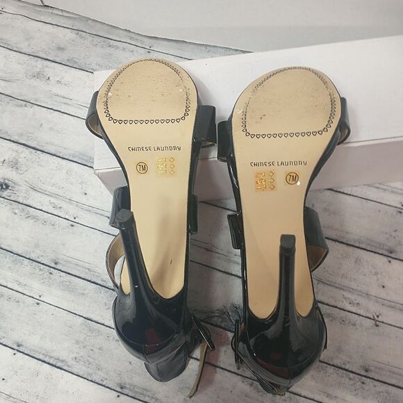 Chinese Laundry SZ 7M Strappy Patent Leather Womens Highlight Heels - Picture 9 of 12